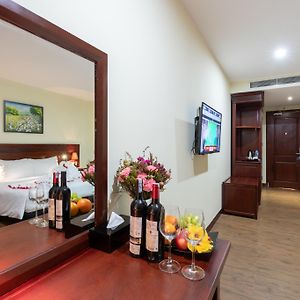 Deluxe Zimmer mit Kingsize-Bett
